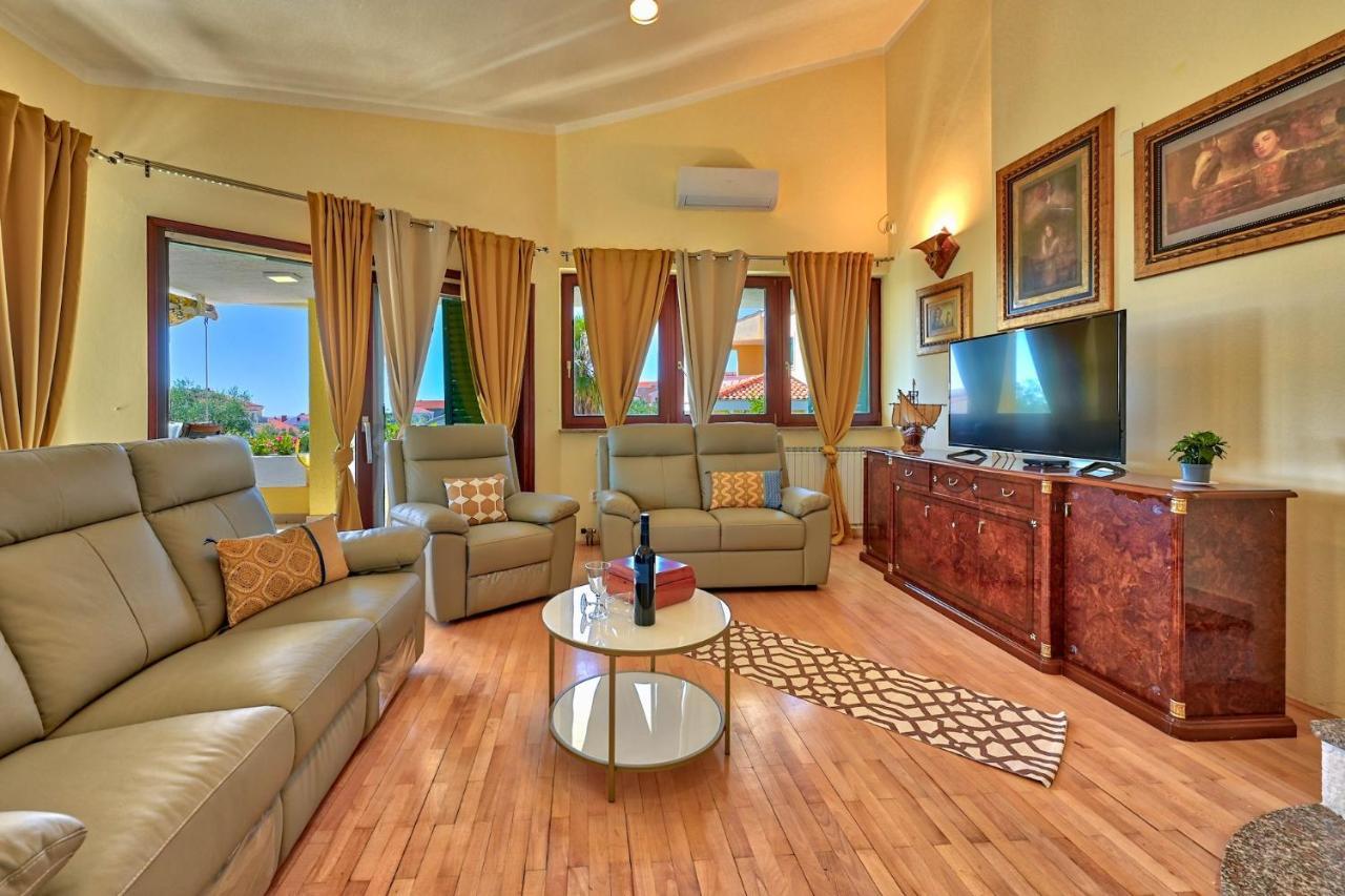 Villa Oscar, זאדאר מראה חיצוני תמונה
